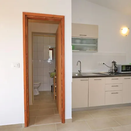Apartament Jadro