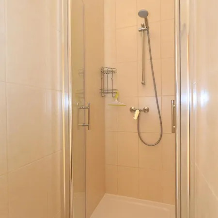 Jadro Apartament Vir